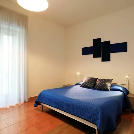 Primo Piano - Policlinico Pensiune Bari